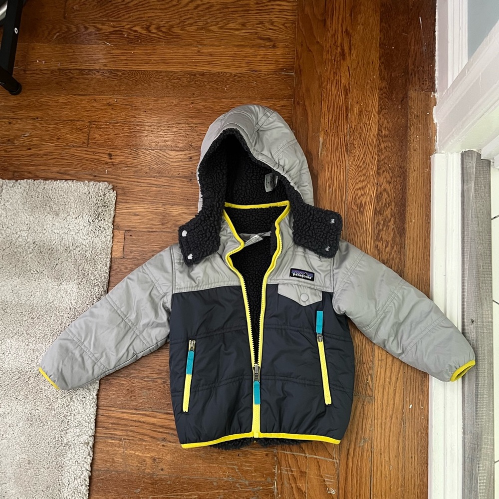 Patagonia Baby Reversible Tribbles Jacket 2T